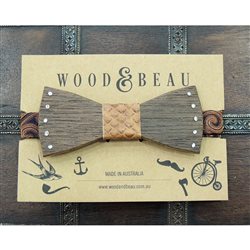 Wood & Beau Nailed IT 01 Papillon in legno con chiodi d'epoca