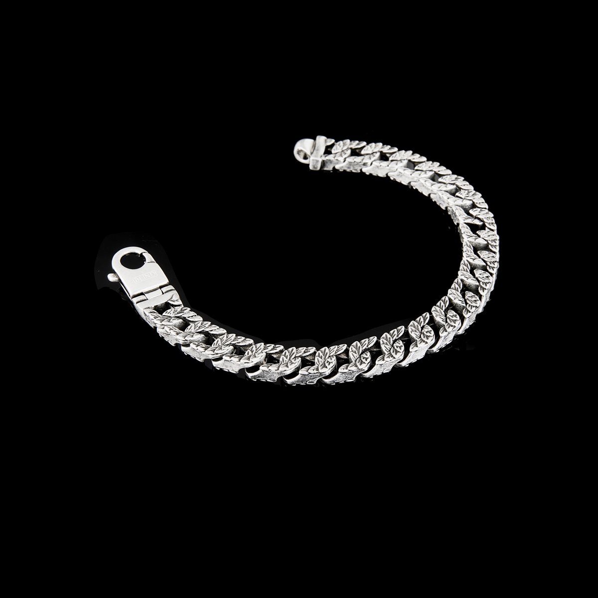 photo Bracciale scaglie incrociate (AI) - Blind Lab